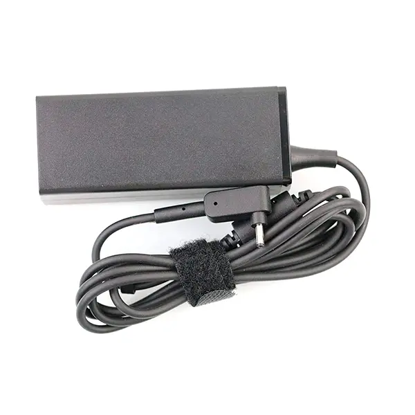 Cargador para portatil ACER 19V-2.37A 45W Basik tech  Punta: 3.0x 1.0 L negra